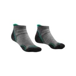 Bridgedale Womens Hike Ultra Light T2 Performance Low Cut Socks -ClimbPro Store bridgedale womens ultra light t2 merino performance low cut socks grey surf 1