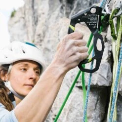 Edelrid Hand Cruiser - Right -ClimbPro Store edelrid hand cruiser right climbing ascender 3