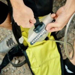 Fidlock Hydration Bladder -ClimbPro Store fidlock hermetic seal hydration bladder mountain equipment7