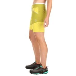 La Sportiva Daka Shorts - Womens -ClimbPro Store la sportiva womens daka shorts on body 2