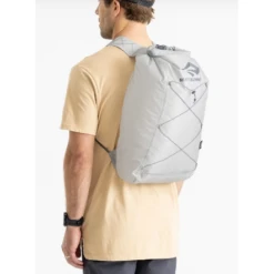 Sea To Summit Ultra-Sil Dry Day Pack -ClimbPro Store sea to summit ultra sil dry day pack mountain equipment8
